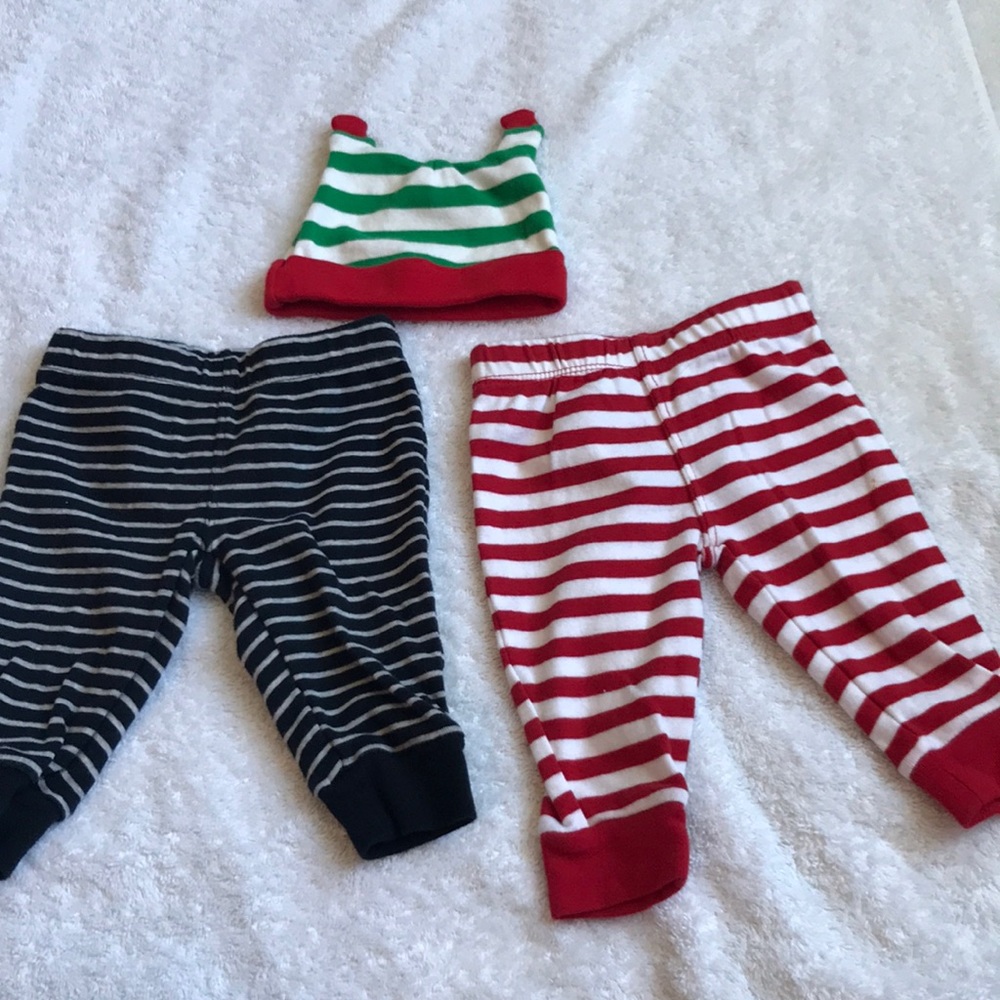 Carter’s Christmas santa reindeer pants - Picture 5 of 6